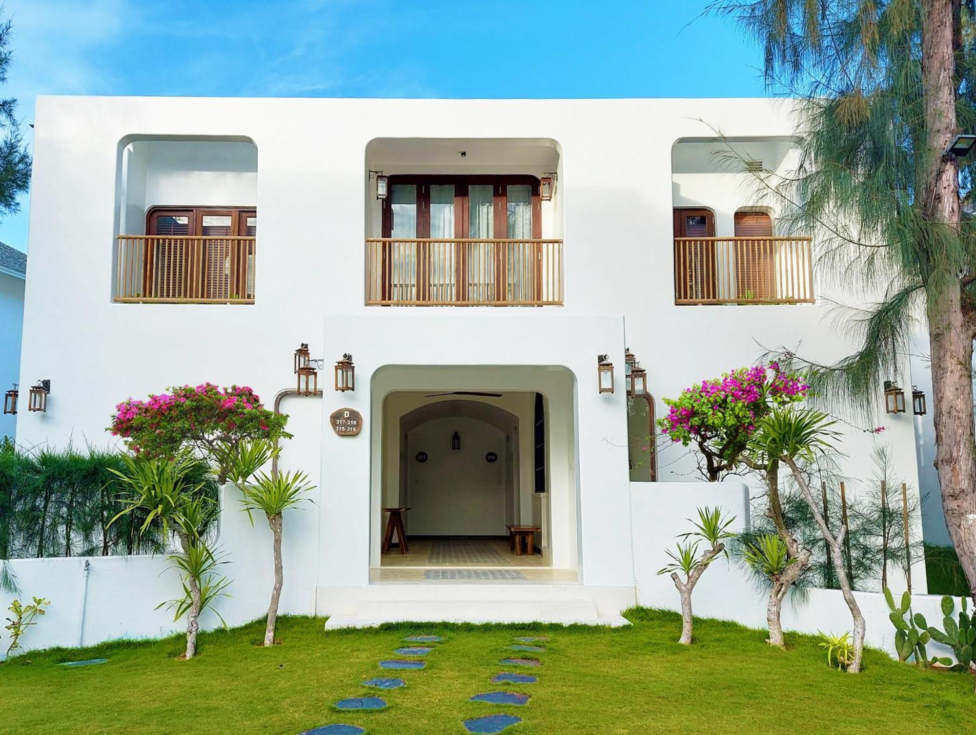 Stelia Beach Resort Tuy Hoa Exterior photo